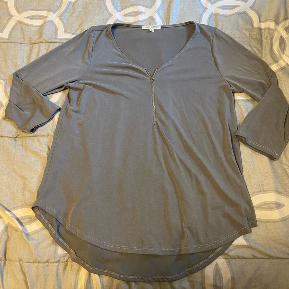 Shirt - Picture 1 of 3